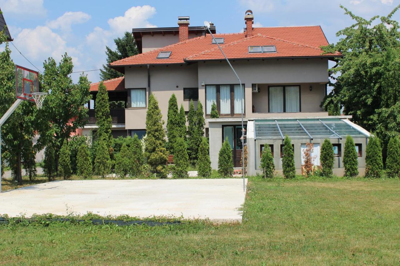 Villa Cengic